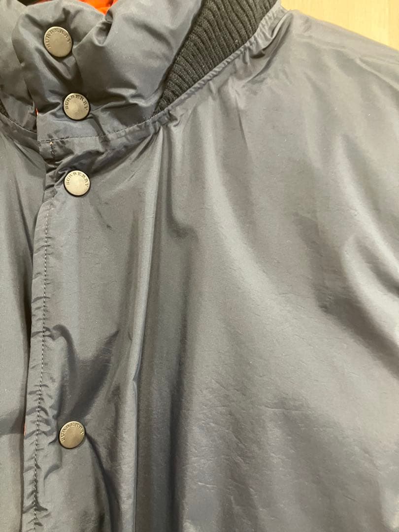 バーバリー　メンズ　Lサイズ　ダウンベスト　リバーシブル 新品 定価10万円超え