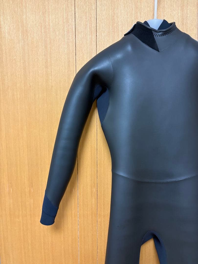 trump トランプ ウェットスーツ　セミドライ　HEX