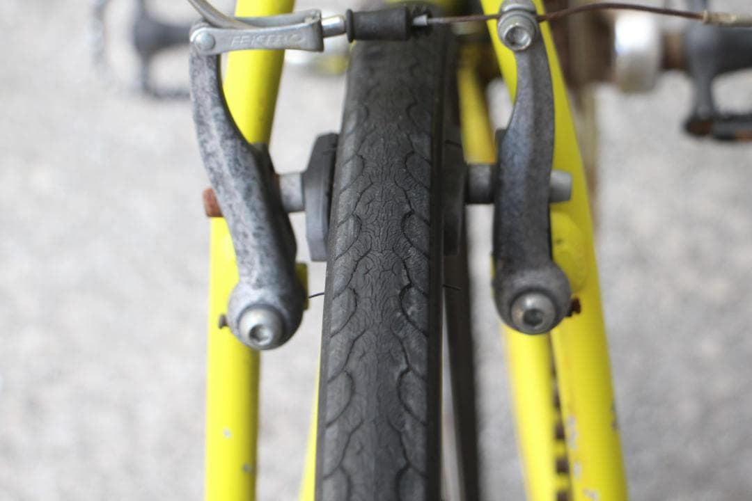 引き取り限定♪人気のジャイアント♪エスケープR3♪目立ちます♪レモンイエロー♪