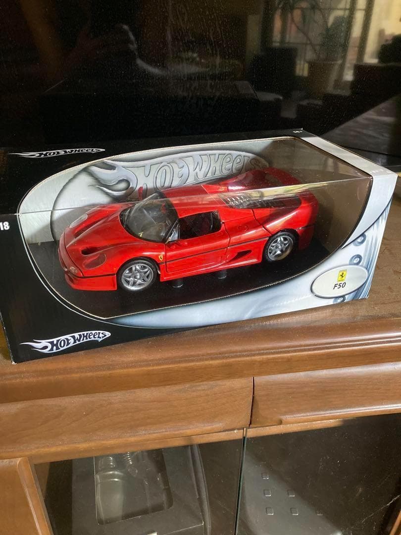 Hot Wheels Ferrari F50 レッド 1/18