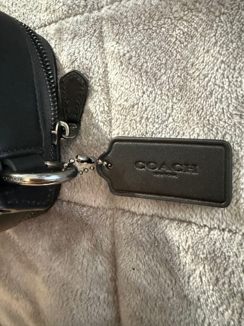 COACH ミニショルダーバッグ ホワイト/ブラック