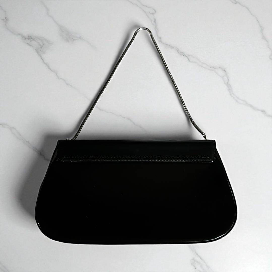 Salvatore Ferragamoエナメルバッグミラー付き ブラック 美品