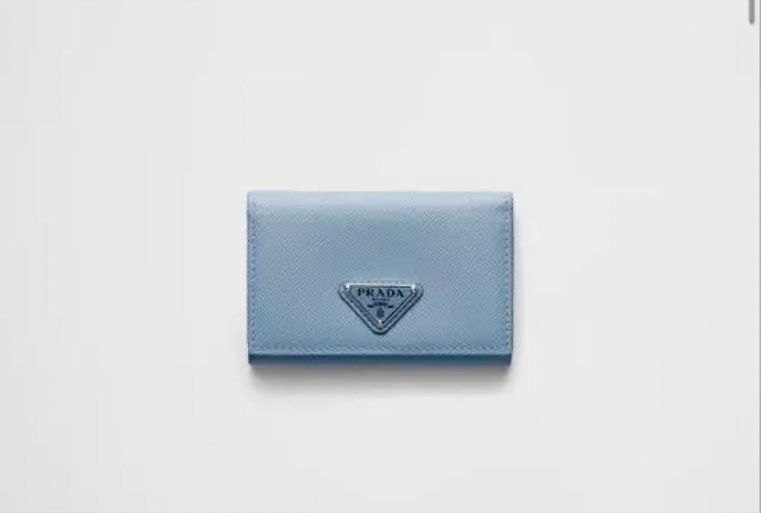 【新品】PRADA サフィアーノ トライアングル カードケース【お値下げ中】