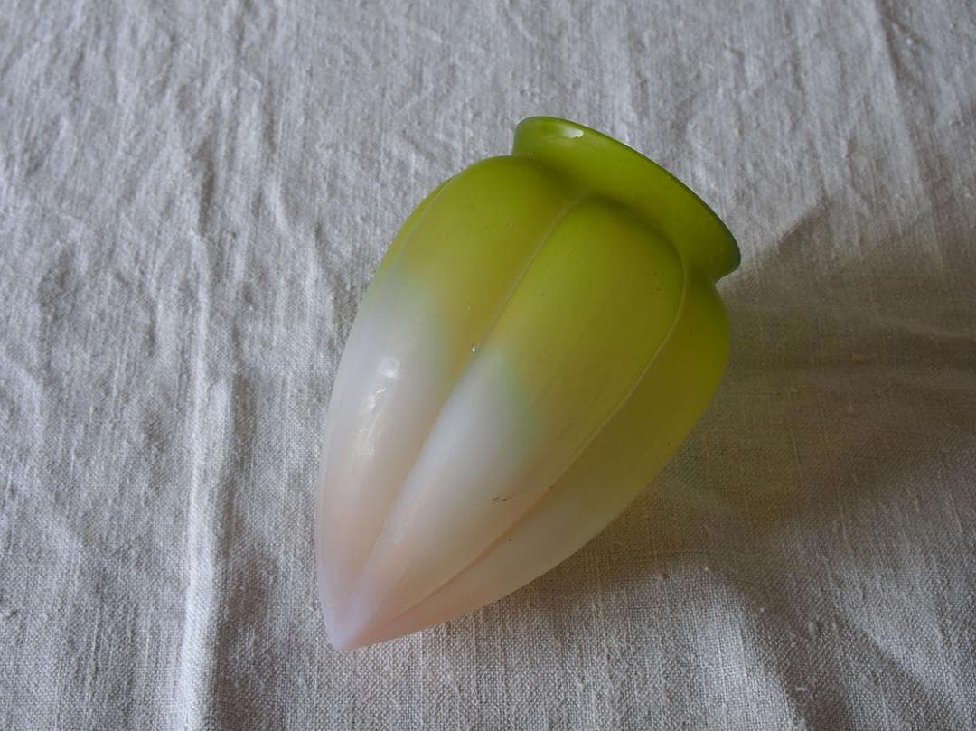 緑とピンクのグラデーション 磨りガラス ランプシェード電笠 高17cm/K407