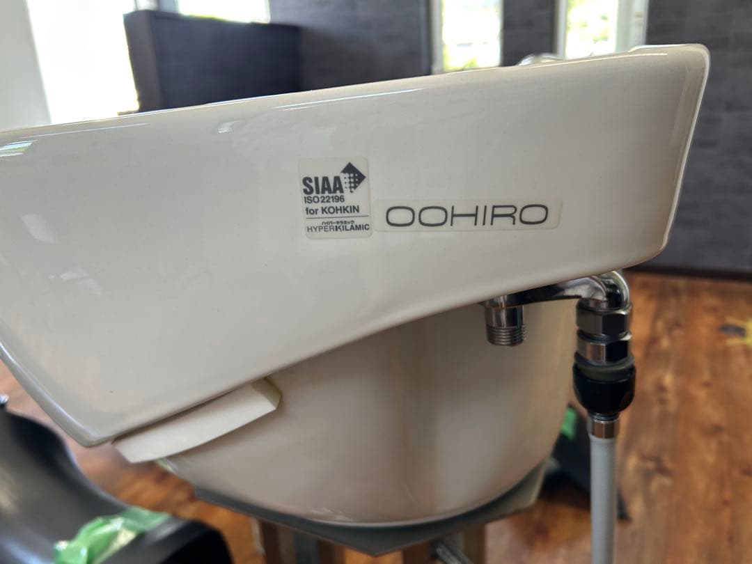 黒 スタイリングチェアとシャンプー台セット