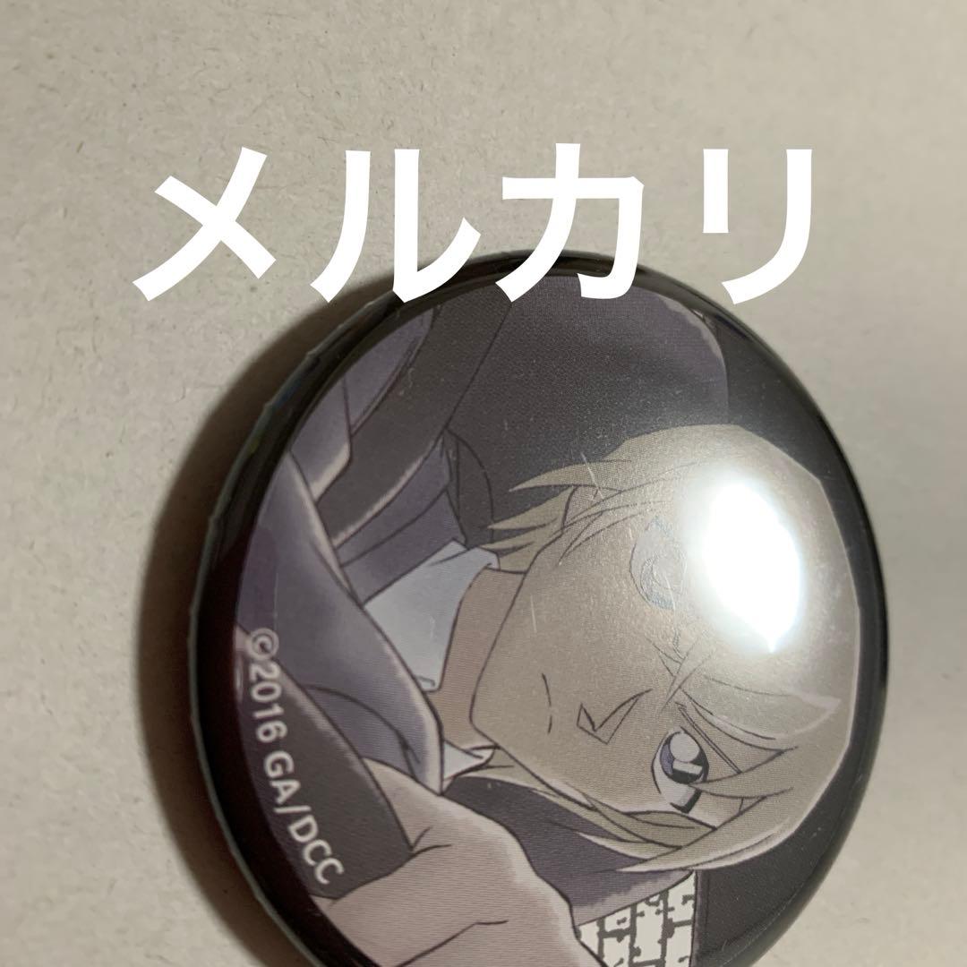 名探偵コナン　セット　カード、缶バッジ、チャーム、キーホルダー