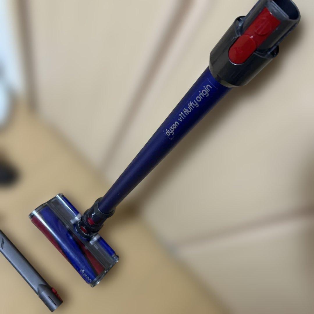 dyson ダイソン　SV15 純正スタンド付　現状品