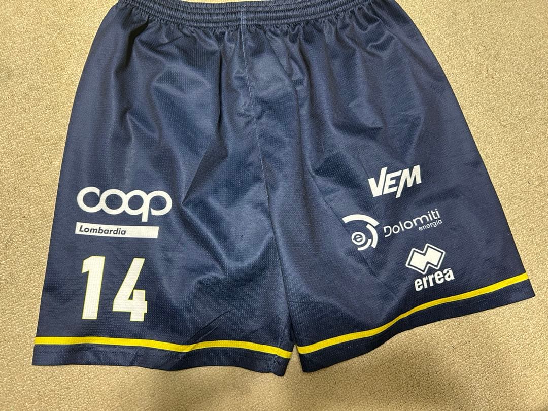 激レア 石川祐希 セリエA ゲームパンツ ネイビー