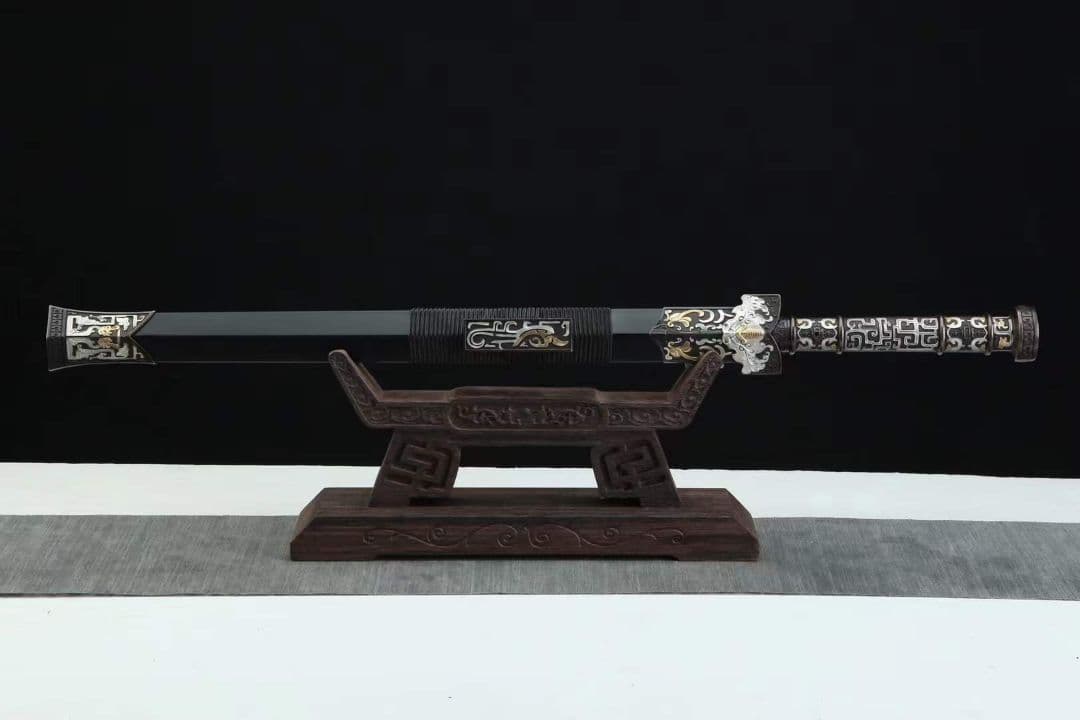 20寸鎏金銀龍吟漢剣（黒檀金） 古兵器 武具　刀装具　日本刀　模造刀 居合刀