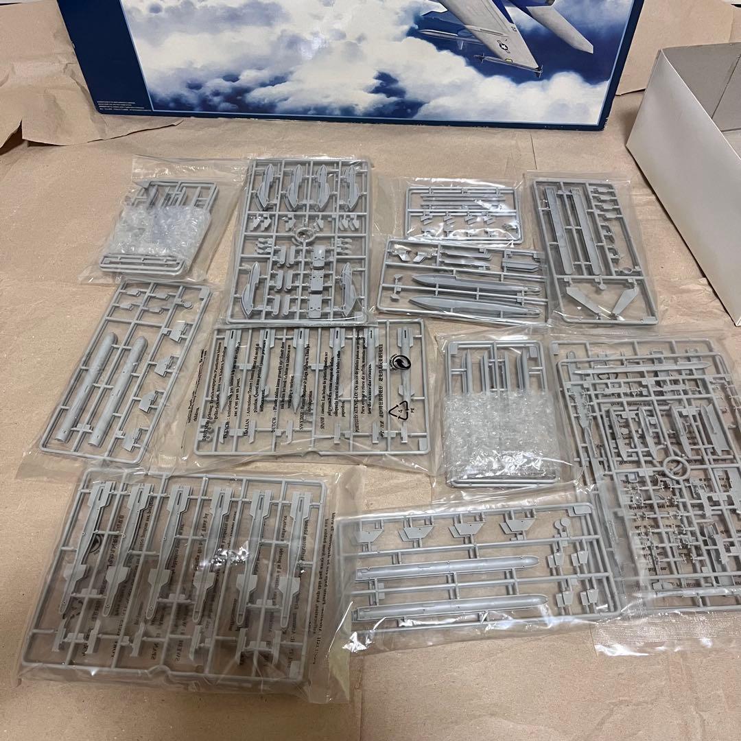 【未組立】Hasegawa 1/32スケール F/A-18E スーパーホーネット