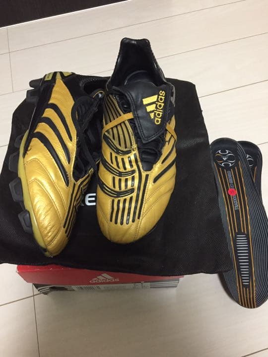 ゴールド   プレデターアブソリュート