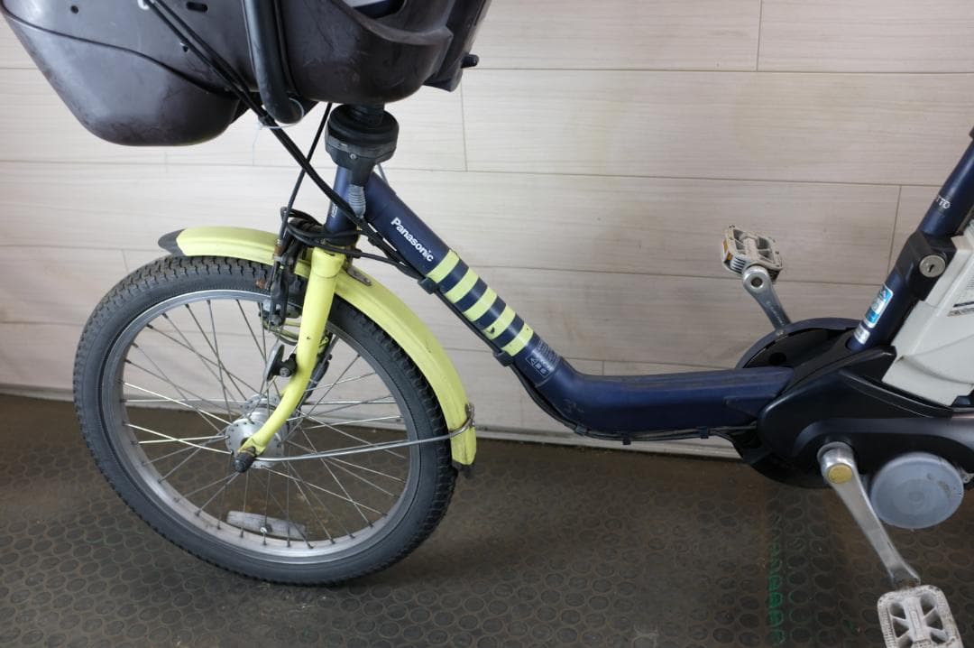 優*様 良品★パナソニック ギュット　　20インチ　3段　8.9Ah（5点灯）充