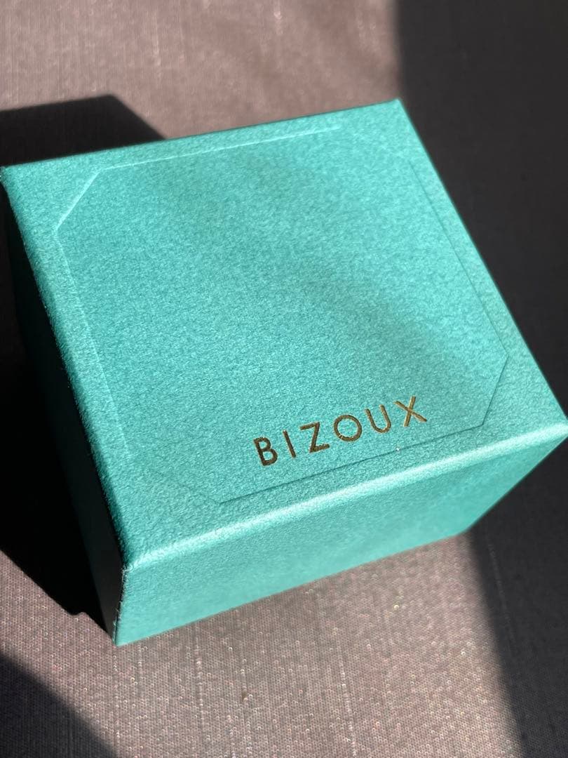 bizoux ピアス　イルネージュ　片耳