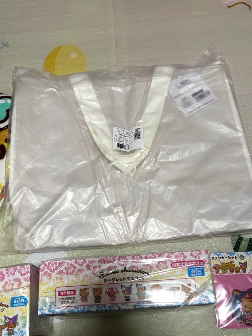 サンリオ　トコナツバケーション 日焼けキティ