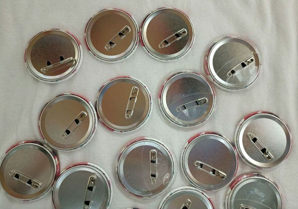 すとぷり　莉犬　缶バッチ　アリツア　デフォ