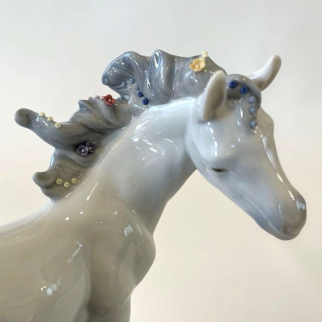 LLADRÓリヤドロTheHorse 馬　ゾディアック 十二支 干支フィギュリン