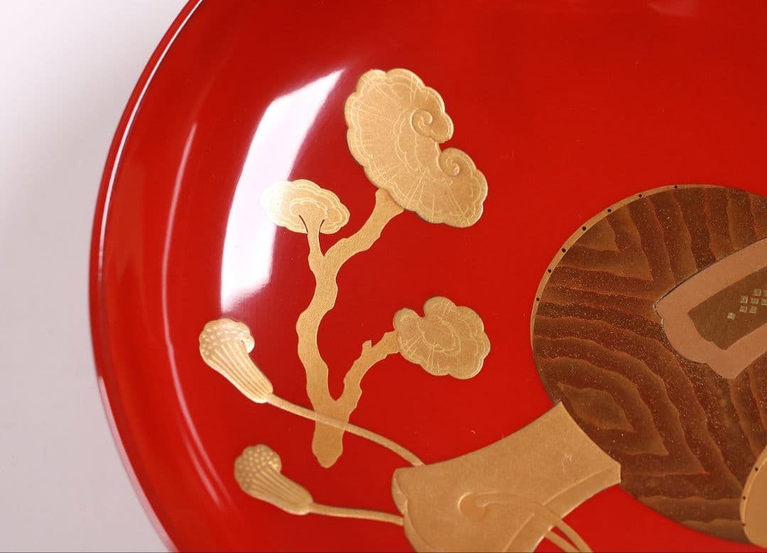 【CM360】輪島塗 宝尽くし金蒔絵 朱塗椀 二客 小槌 軍配 霊芝 木製漆器