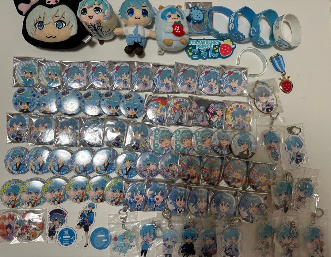 すとぷり ころん 缶バッチ・アクキー・ぬいぐるみ・シュシュ・トレカその他セット
