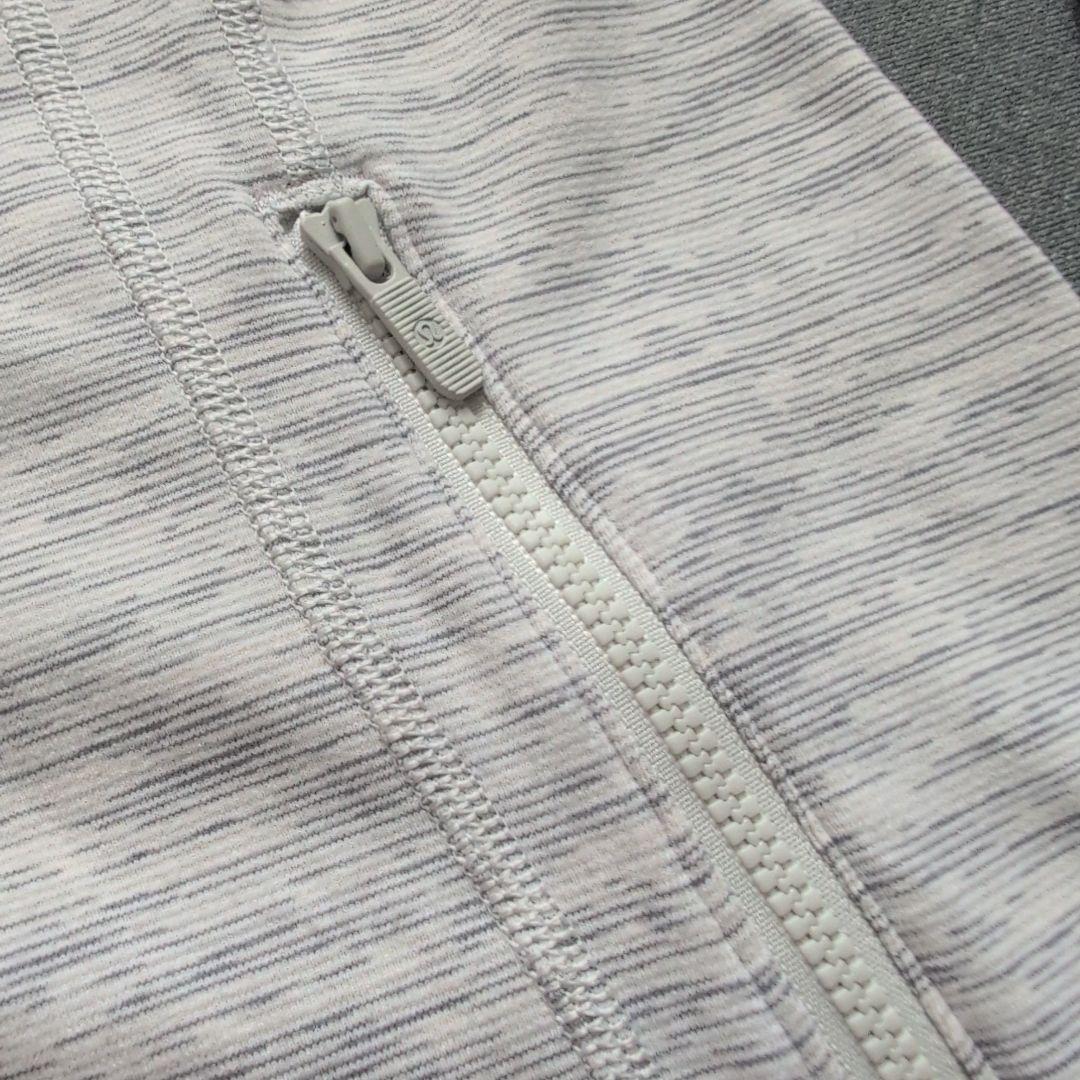 【極美品】ルルレモン　クロップDefineジップアップスウェットジャケット 8