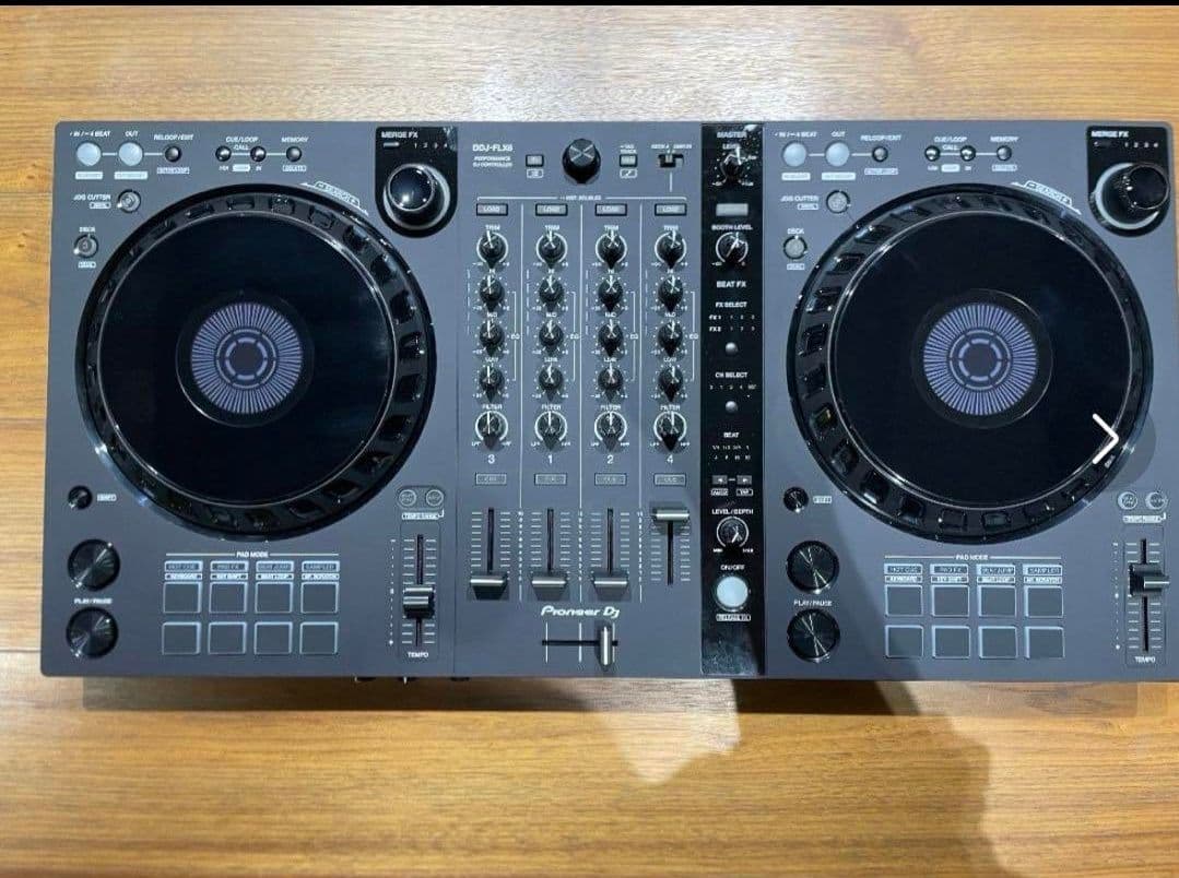 Pioneer DJ DDJ-FLX6 コントローラー