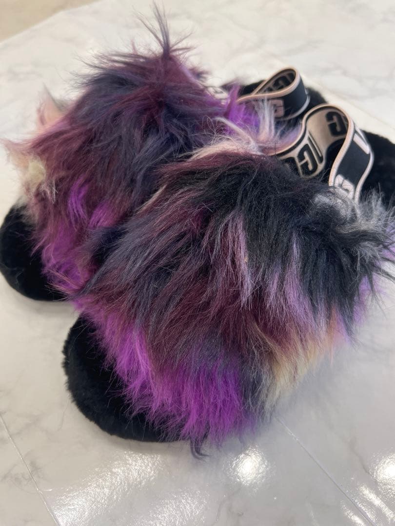 【希少サイズ未使用・美品】UGG ファーサンダル　パープル