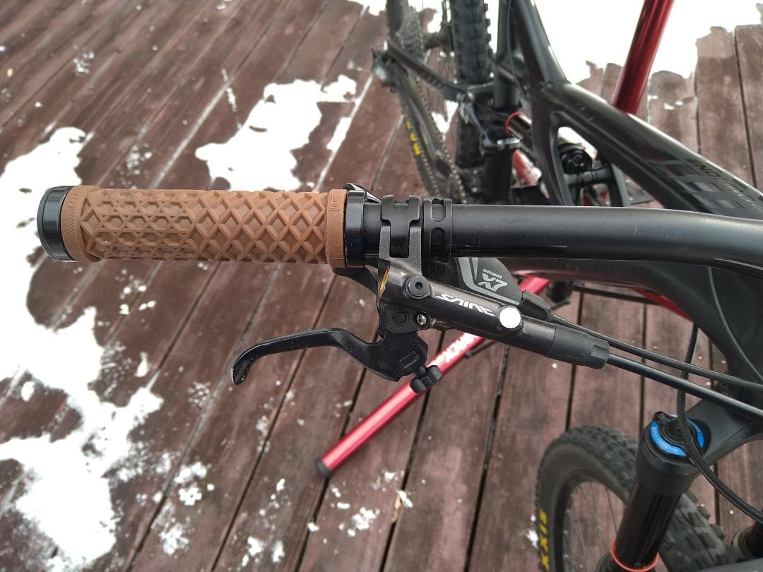 ■写真追加　2014 Specialized Enduro Comp バラ売り可