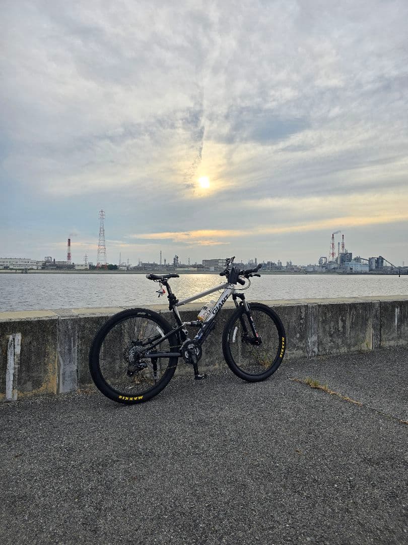 Giant フルサスペンション Mtb