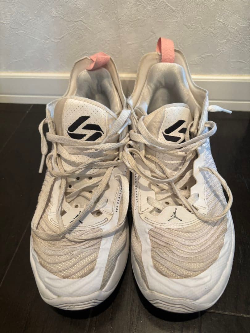 Jordan 36 ホワイト/ピンク バスケットシューズ