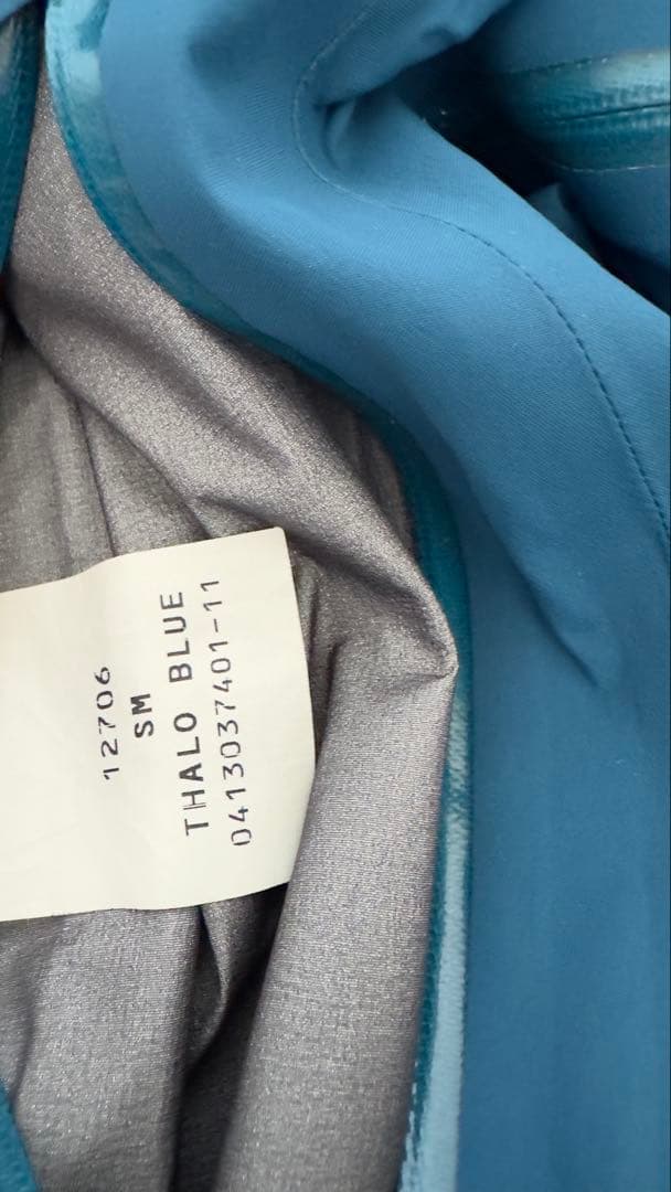 ARC'TERYX Theta SVX Sサイズ　色Thelo blue