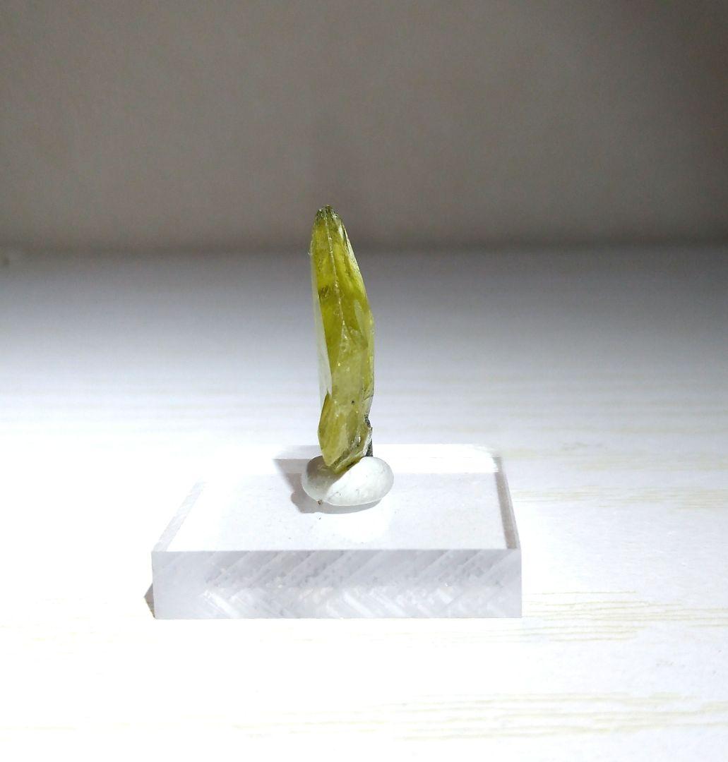 スフェーン （チタナイト）　宝石鉱物標本