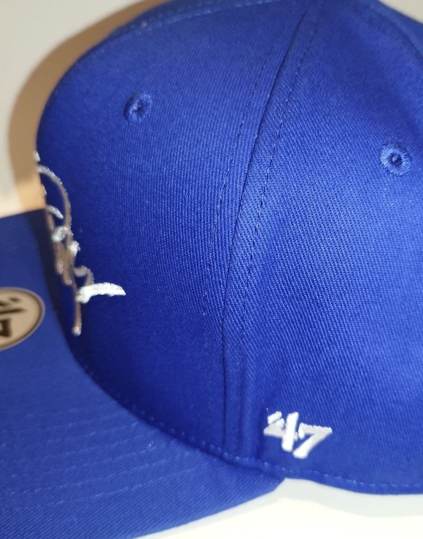 横浜DeNAベイスターズ会員限定’47 CAPTAIN宮﨑選手サイン刺繍キャップ