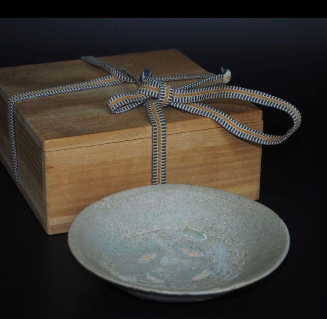 送料無料　李朝青磁小皿　径13ｃｍ