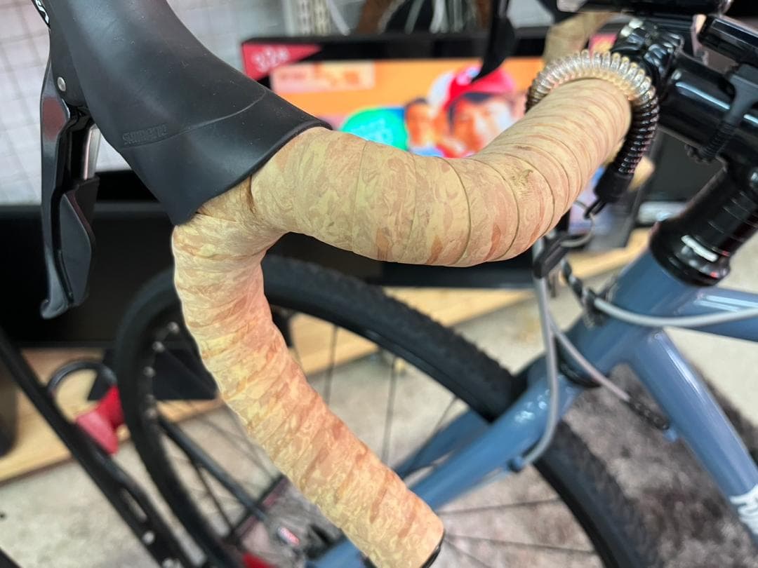 FUJI　FEATHER　CX+　グラベルロードバイク　自転車　おしゃれ