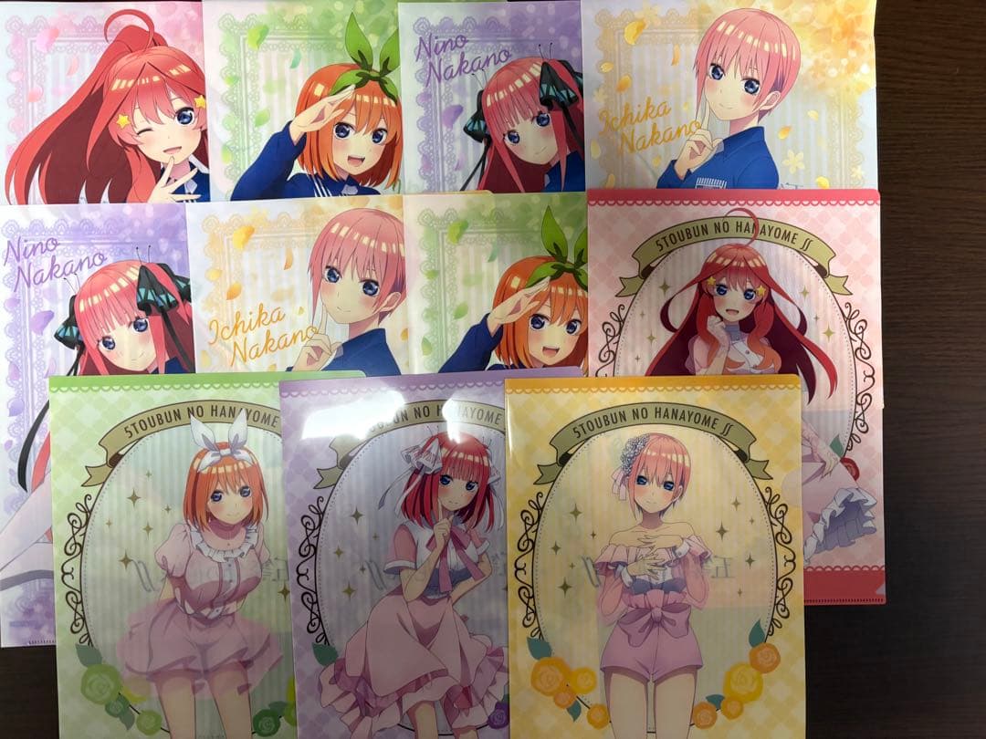 五等分の花嫁、カノカリ、ホロライブ、にじさんじ、ぼざろ、リゼロまとめ売り