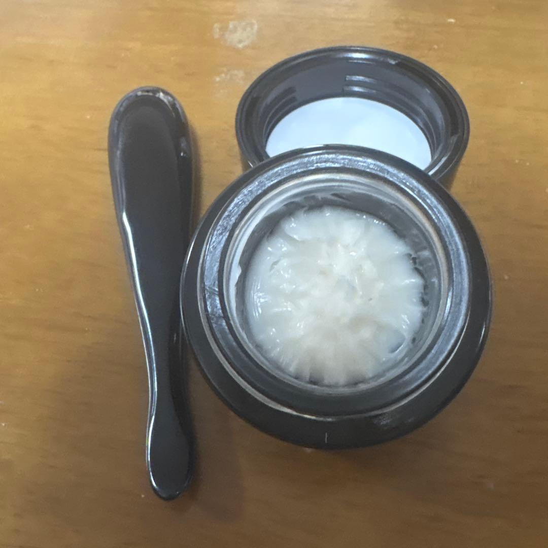 フェイスクリーム SUQQU VIALUME THE SMOOTHING CREAM 15g