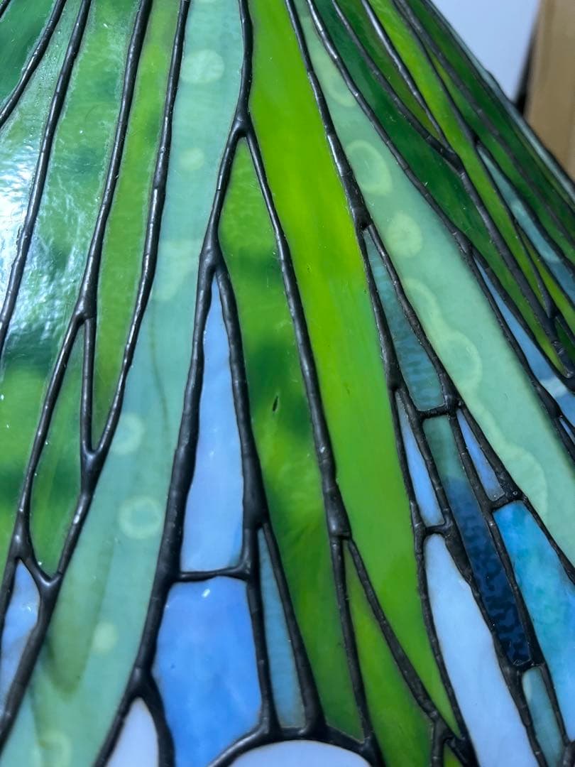 巨大な20インチ　水仙　ティファニー　吊り下げペンダントライト 3灯