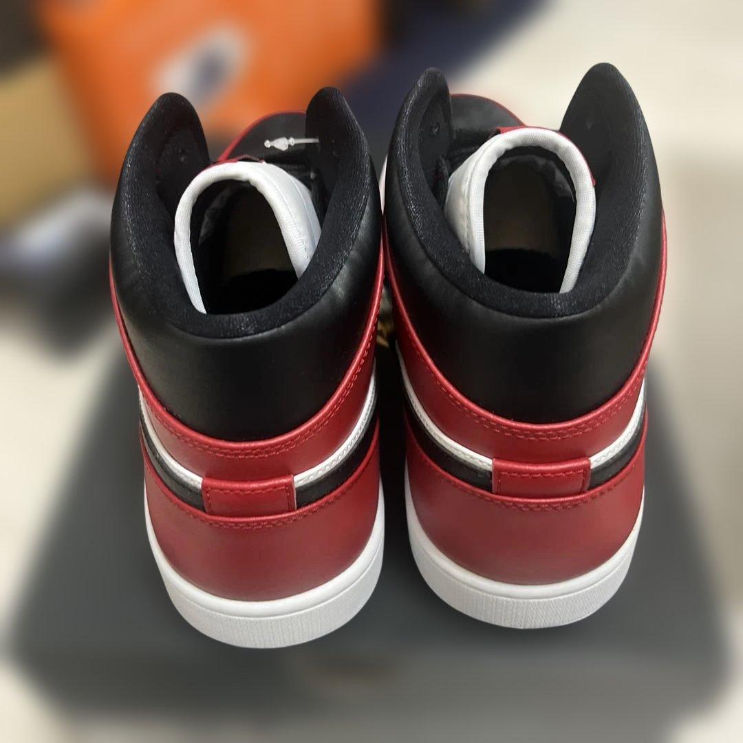 エアジョーダン1 シカゴ　ブラックトゥ