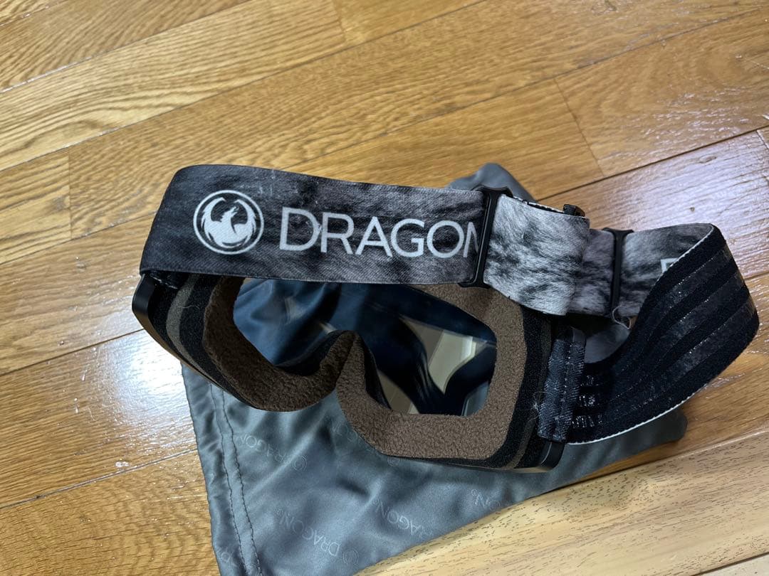 スノーボード　ドラゴン ゴーグル【新しいゴーグル買ったので手放します！】