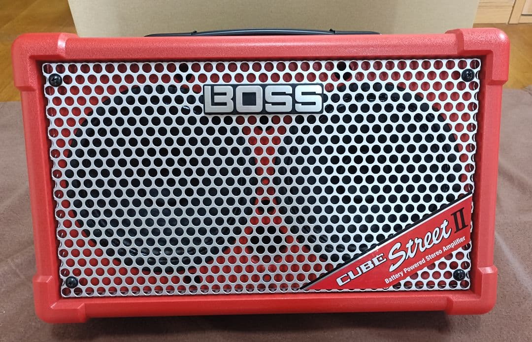 BOSS ボスCUBE Street II レッド