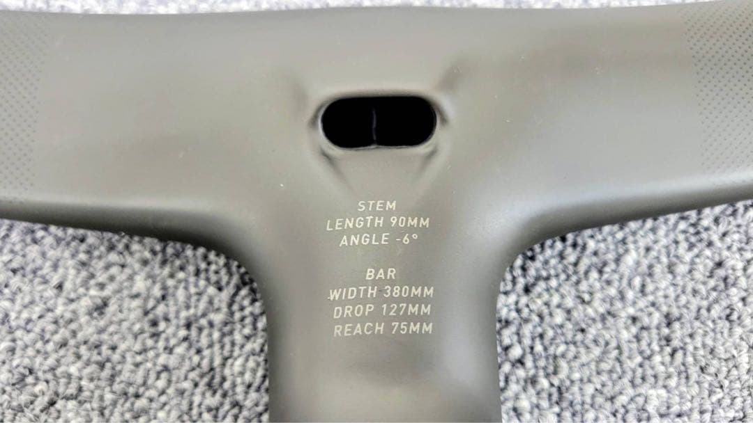 ROVAL RAPIDE COCKPIT ハンドル幅380 ステム長90 中古品