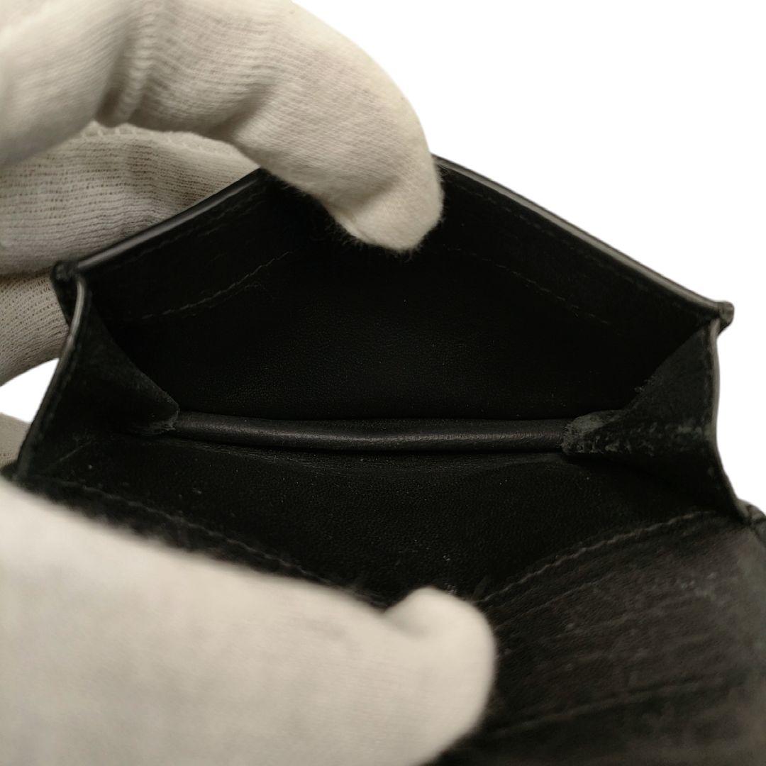 サンローラン　名刺入れ　ビジネスカードホルダー　クロコ型押しレザー　カサンドラ