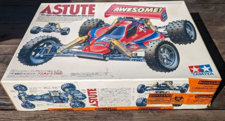 激レア　当時物　アスチュート　タミヤ 1/10電動RC アスチュート2WD