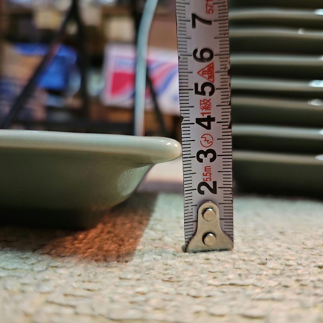 その2 江戸の蔵より 三田青磁 陽刻鹿と文字4角皿 美品 11客