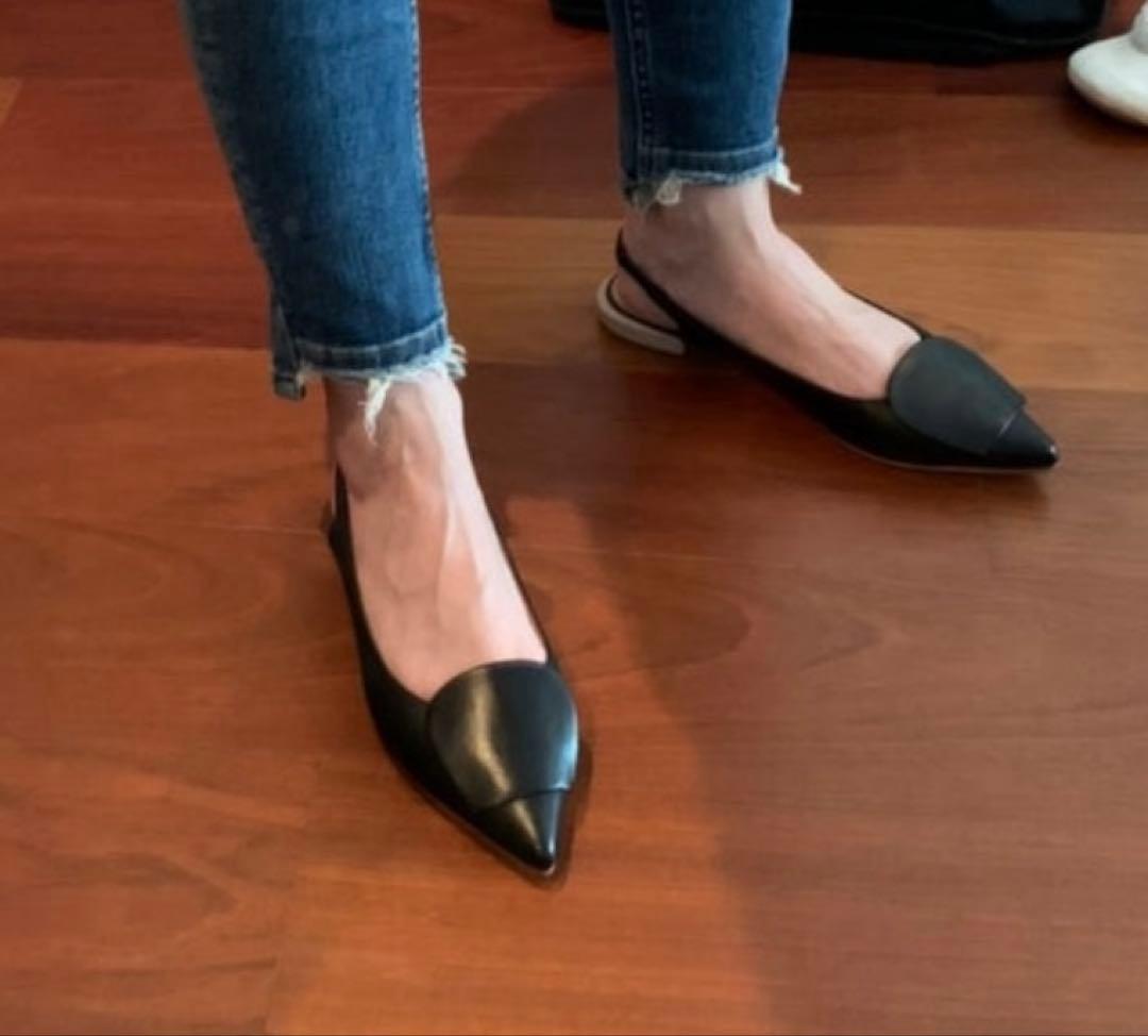 FABIO RUSCONI ベージュ ポインテッドトゥ ミュール