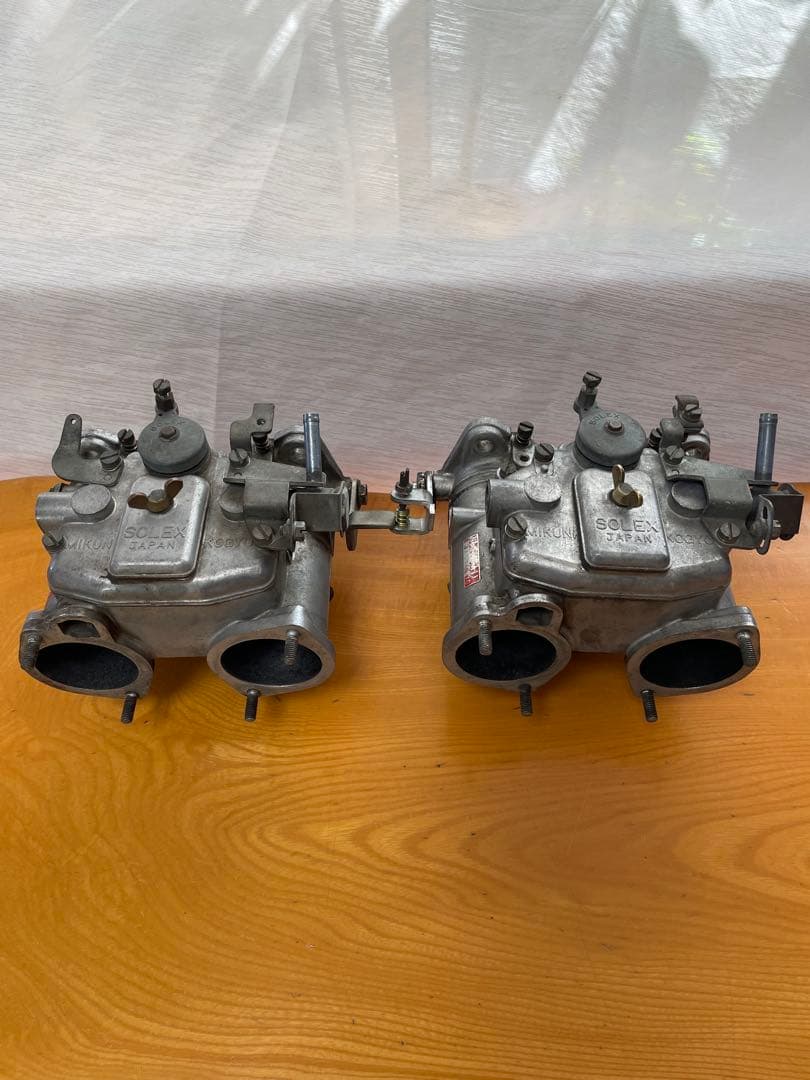 ダットサン　フェアレディSR311 SOLEXキャブレータ