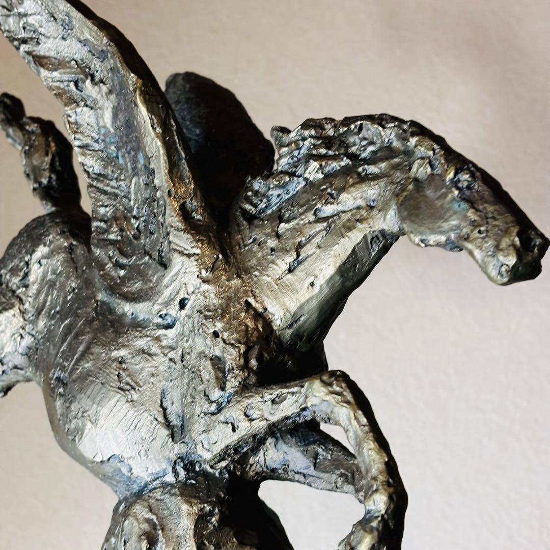 日本彫塑界巨匠 北村西望作 彫刻春駒に題す 洋銀製『春風 』台座付 馬 置き物