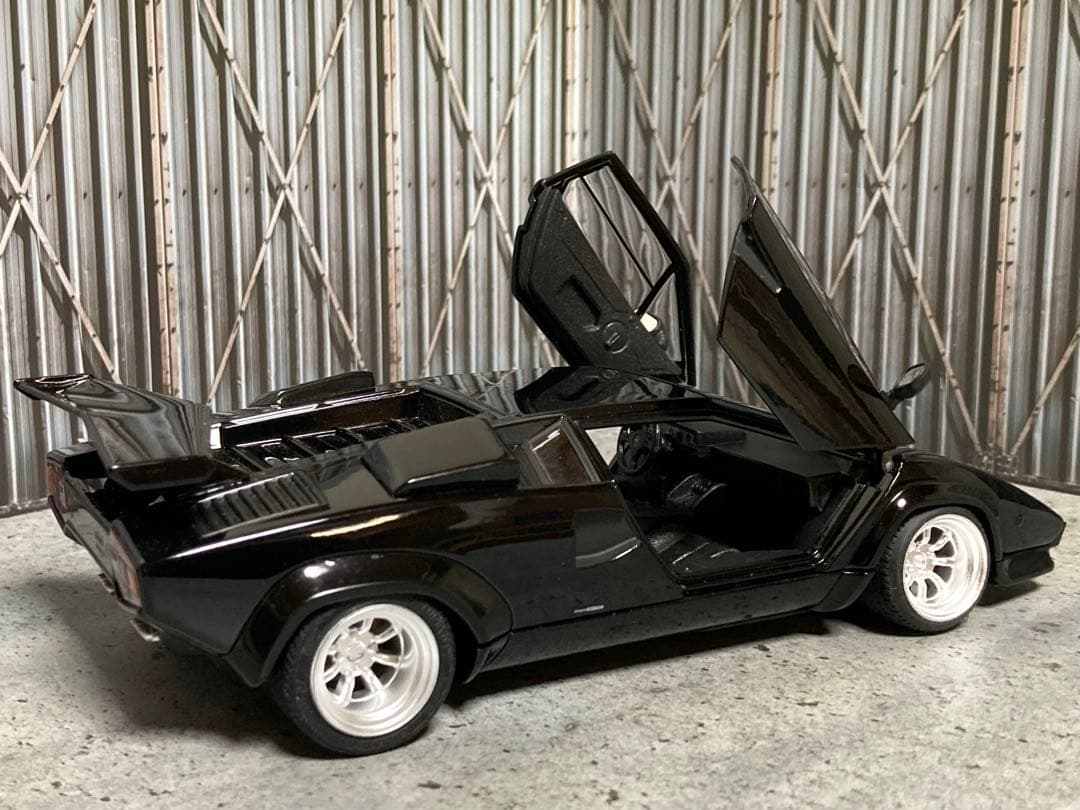 1/24ランボルギー二 カウンタックLP500S（カスタム品）