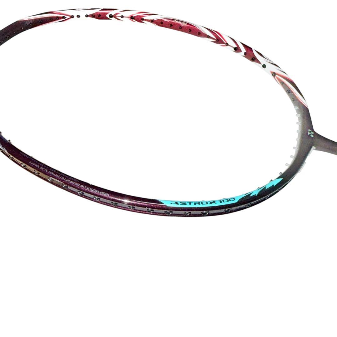 【極美品】YONEX アストロクス100ZZ クレナイ 3UG6 126-14