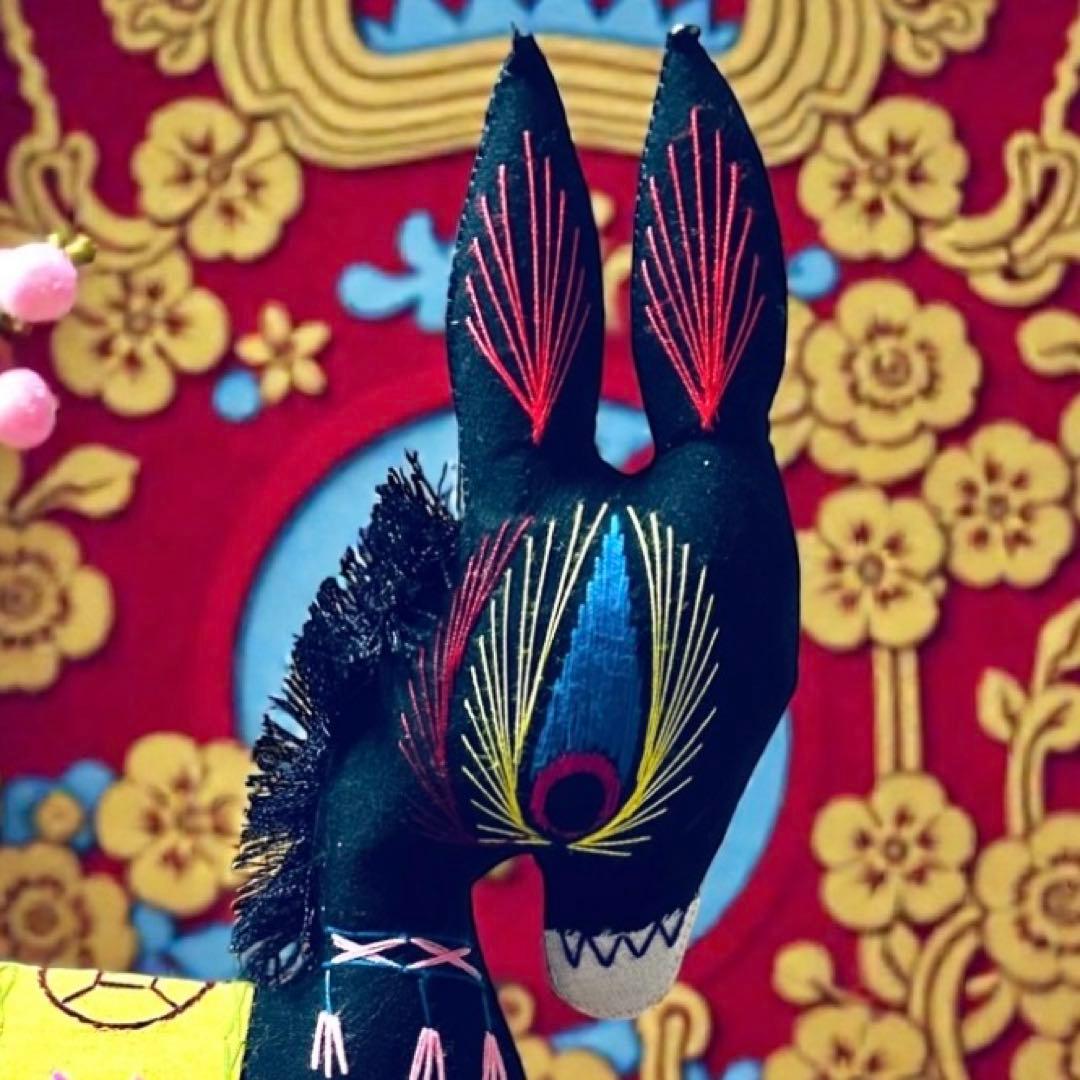 昭和期の中国民間玩具・陝西省西安 毛馿（馬/黒）郷土玩具　午年　干支飾り