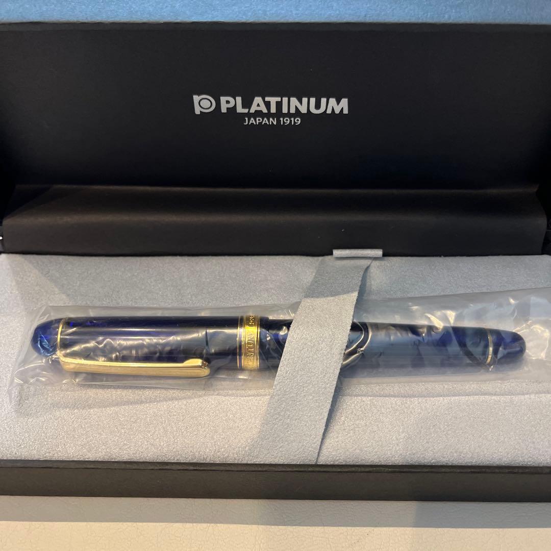 PLATINUM　3776センチュリー　万年筆　専用ケース付き